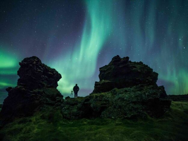 Northern-Lights-GEO-TRAVEL-North-Iceland-42-1-1000x750_c