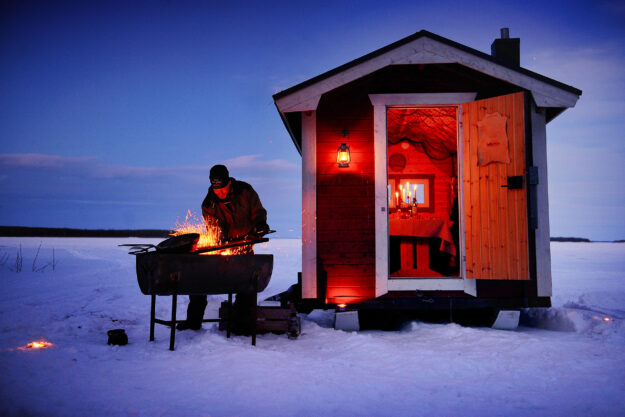 Pine Bay Aurora Escape | 3-Night Winter Holiday Adventure in Sweden Snowmobiling and Dog Sledding | Northern Lights Holiday Experts | Aurora Nights