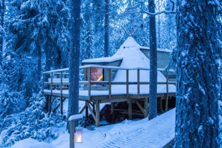 Aurora Safari Camp