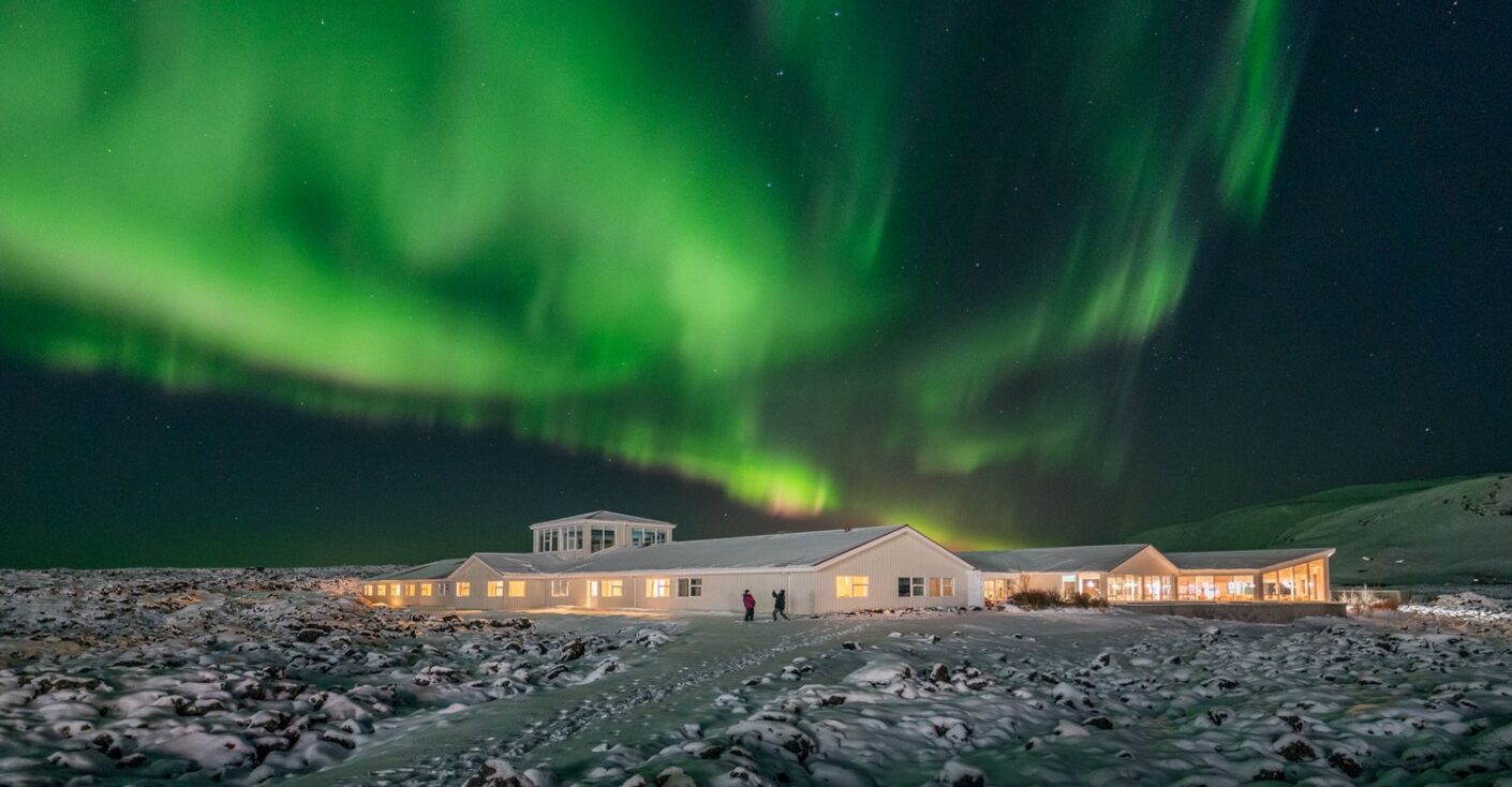Northern Lights Inn - Luanne and John Howk