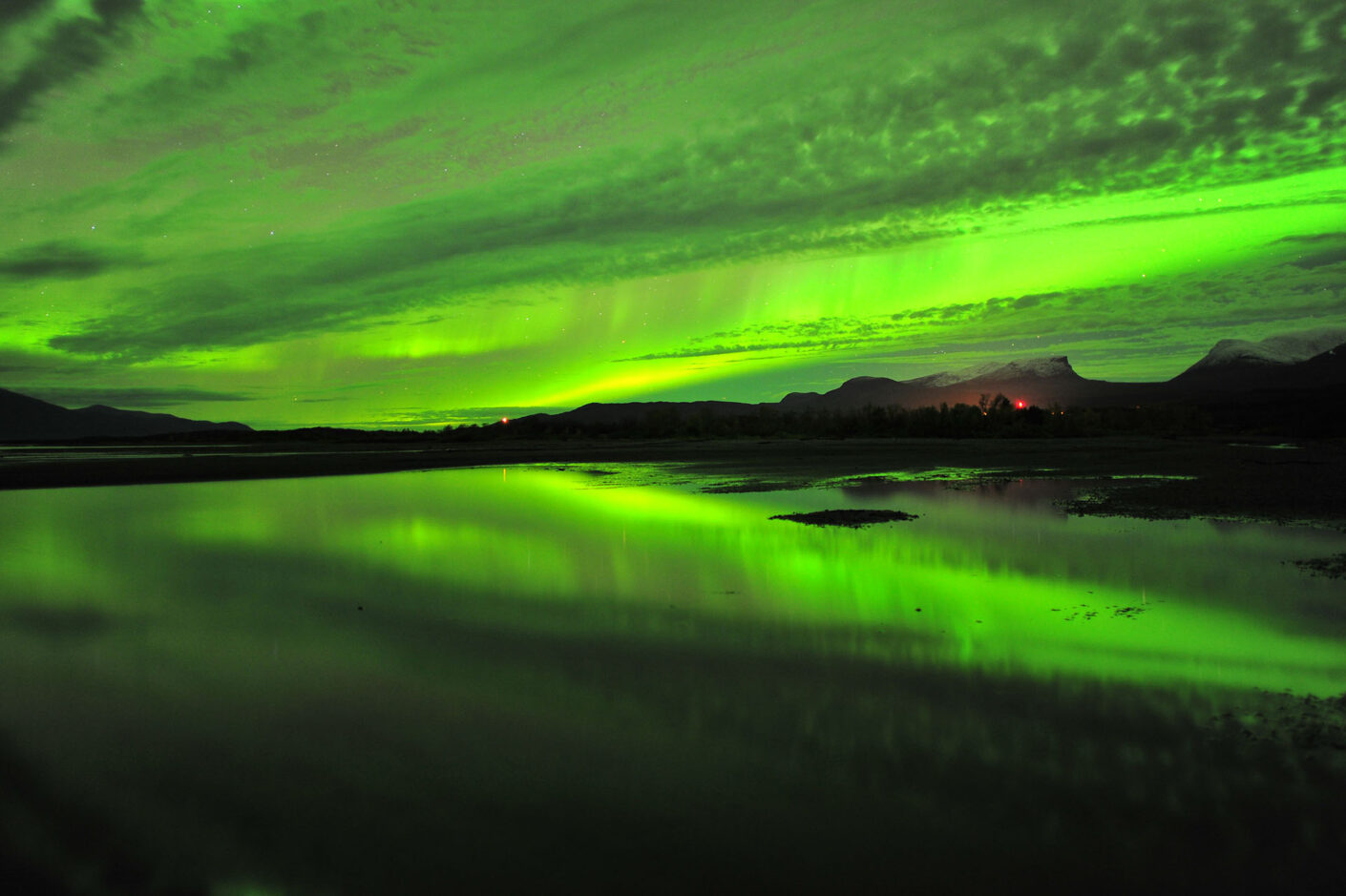 Autumn Auroras in Abisko, Sweden | Aurora Nights