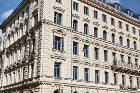 A Luxury Arctic Journey Through Sweden and Finland | Travel with Aurora Nights