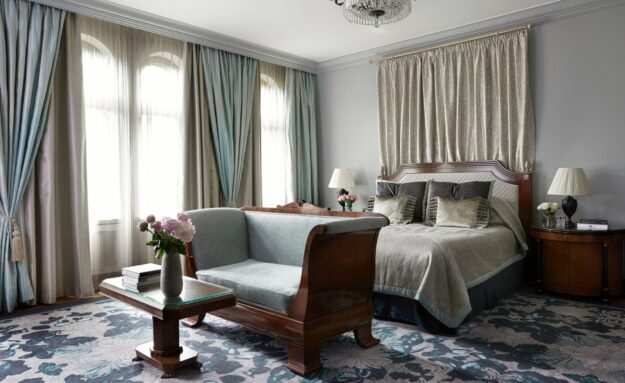 Hotel Kamp in Helsinki | Luxury Accommodation with Aurora Nights