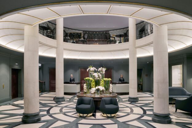 Hotel Kamp in Helsinki | Luxury Accommodation with Aurora Nights