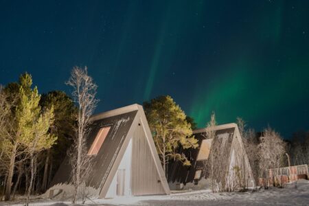 Holmen Husky Lodge